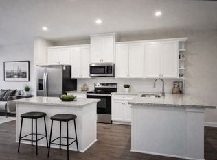 815 Lennox St, Baltimore, MD