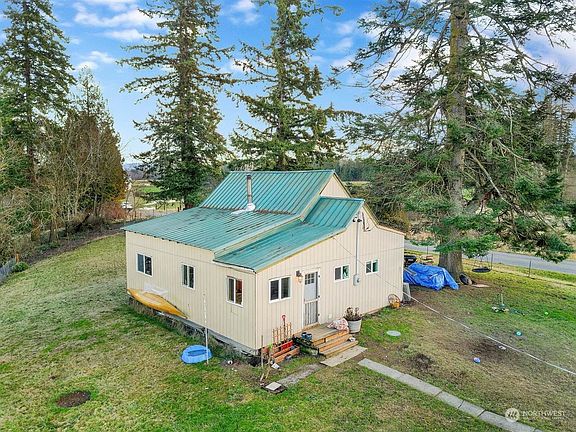 3rd image of 3534 Arnie Rd