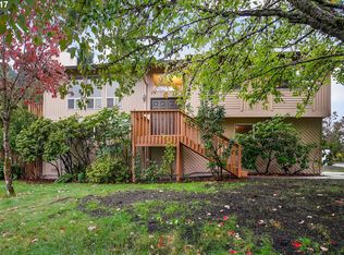 16088 SW Hillary Pl, Beaverton, OR 97007