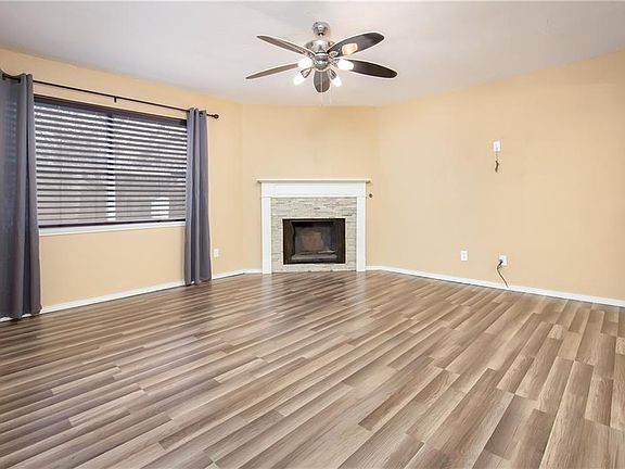 3rd image of 2628 N Ann Arbor Ave APT 103
