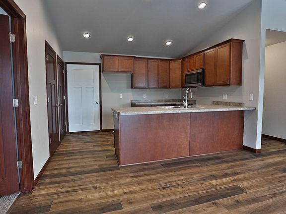 4th image of 1566 Mistral Ln #1566/1568