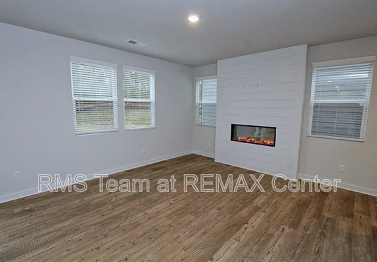 5153 Union Heights Way — Photo 6