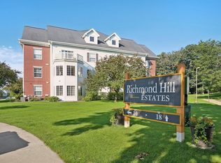 10 Kings Mill Cir UNIT 115, Madison, WI 53718