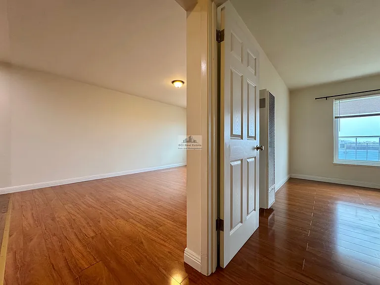 3511 Taraval St #4 — Photo 5