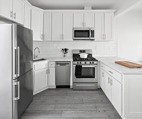 Rented by Brown Harris Stevens | media 20