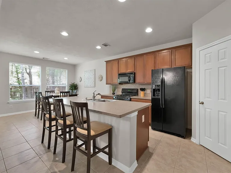15 Aquiline Oaks Pl — Photo 15