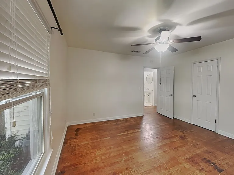 805 Northwood Rd — Photo 12