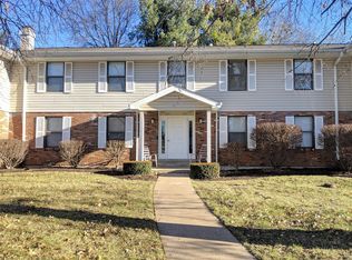 1879 High Sun Dr, Florissant, MO