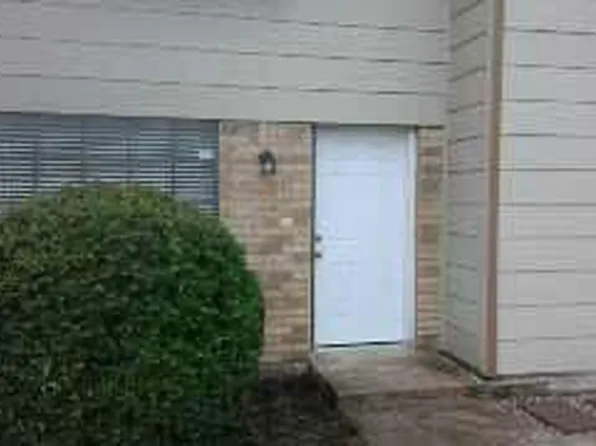 1405 N Rockwell Ave APT B, Oklahoma City, OK 73127