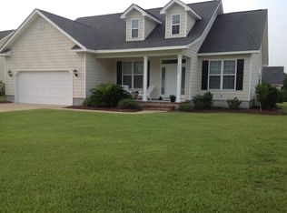 3502 Snead St, Morehead City, NC 28557