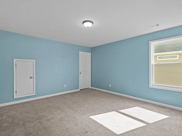 596 Count Fleet Ct — Photo 27