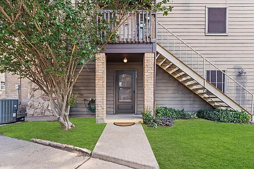 12755 Mill Ridge Dr #402 Photo 1
