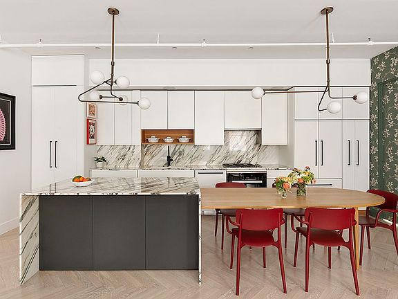 2nd image of 143 W 27th St APT 2-R