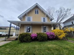 31-33 Lincoln St, Holyoke, MA 01040