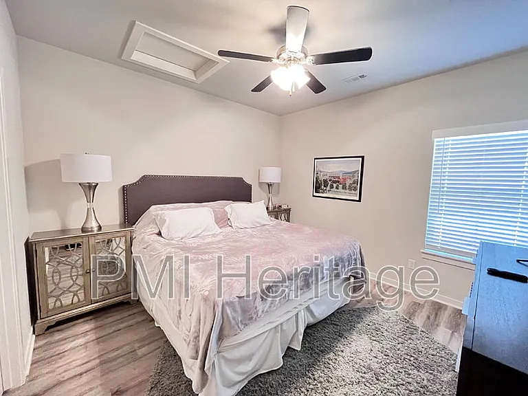 1452 W Sligo St — Photo 7