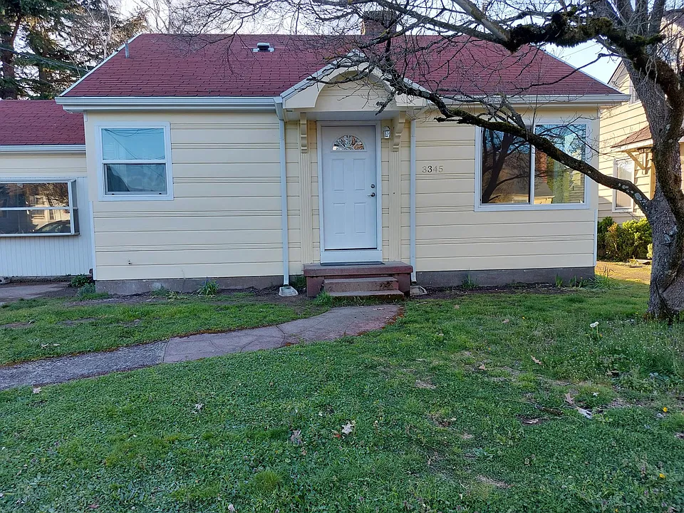 3345 SE 56th Ave