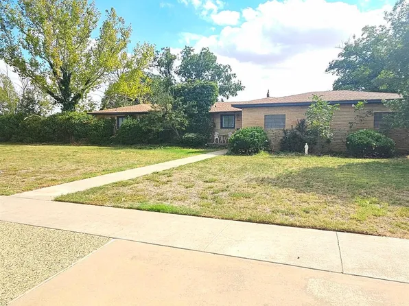 1310 E Tate St, Brownfield, TX 79316