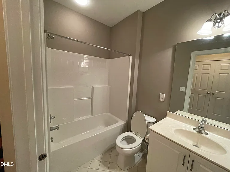10411 Rosegate Ct #3 — Photo 39