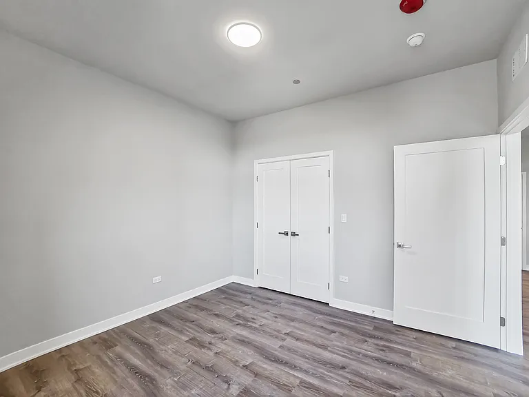 2807 S Halsted St #410 — Photo 12