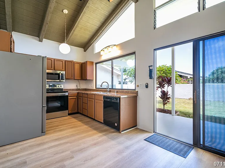 7716 Waikapu Loop — Photo 17