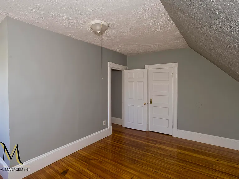 122 Fort Pleasant Ave #3 — Photo 14