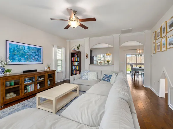 390 Gatesbrook Dr, Blythewood, SC 29016