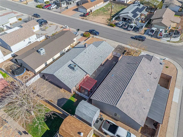 3571 N Moore St — Photo 3