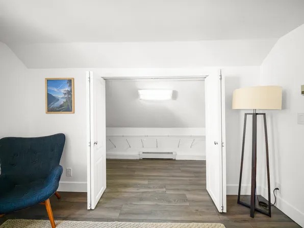 393 Saint Andrews Road image 33 of 40