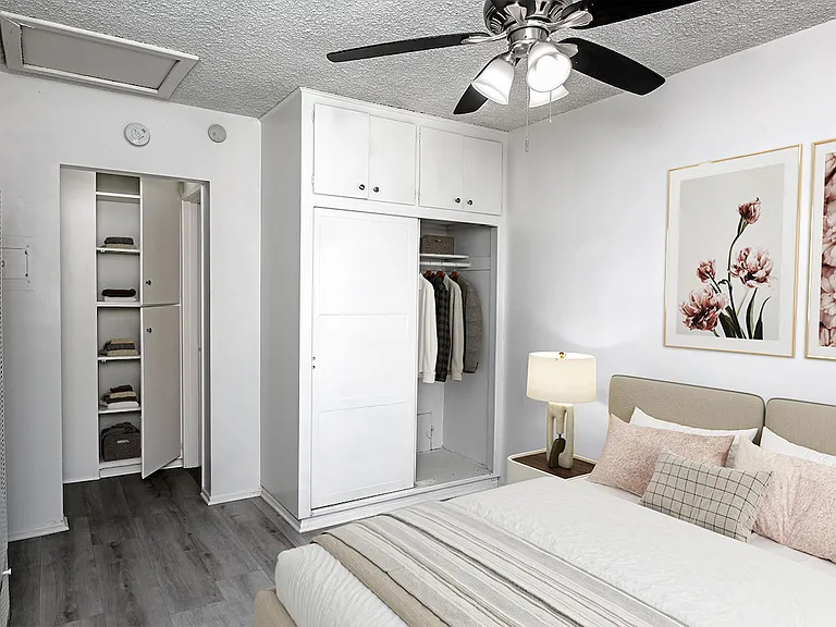 550 N Catalina Ave #5 — Photo 3