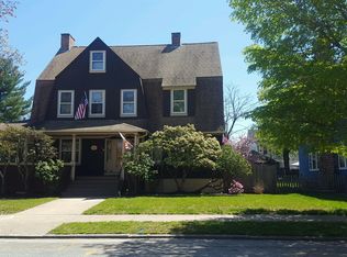 66 Arnold Ave, Cranston, RI 02905