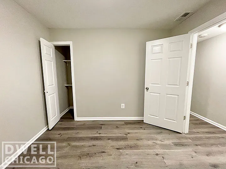 1152 W 17th St #1F — Photo 15