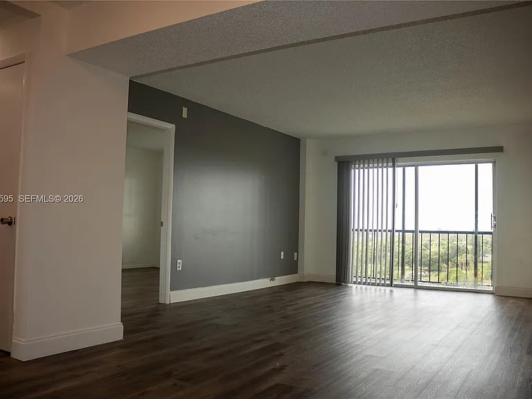4164 Inverrary Dr #1004 — Photo 7