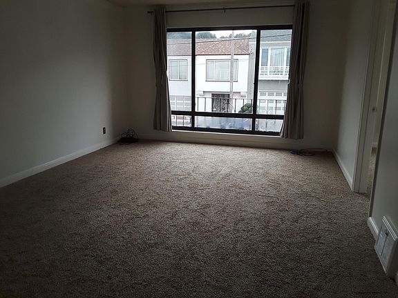 3rd image of 1145 Bacon St