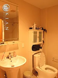 Rented by Kian Realty