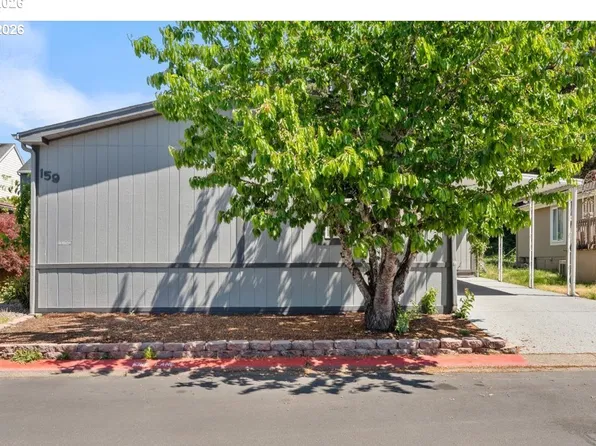 8300 NE Quatama St #159, Hillsboro, OR 97006