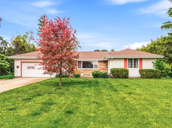 3204 Calumet Ave, Elkhart, IN 46514