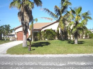 2251 SE Rainier Rd, Port Saint Lucie, FL 34952