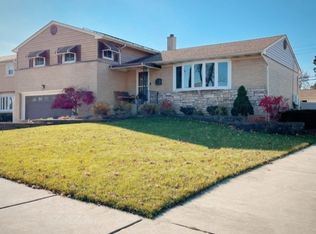 1612 N 12th Ave, Melrose Park, IL