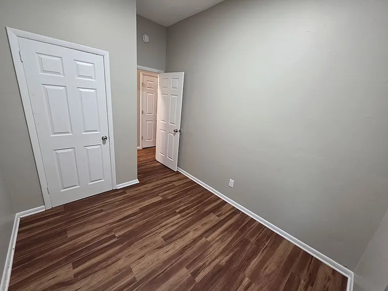 617 W Turner St — Photo 13