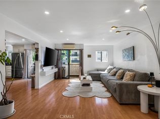 18530 Hatteras St UNIT 213, Tarzana, CA 91356