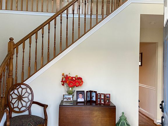 Soaring ceiling in foyer