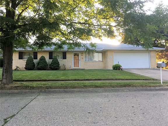 2nd image of 2632 Saturn Dr