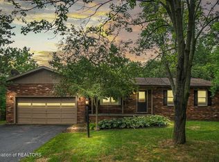 7796 Possum Heights Cir, Owosso, MI 48867