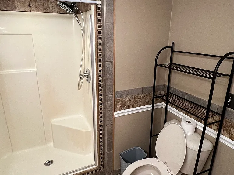 2800 Hartford Ave #4 — Photo 13