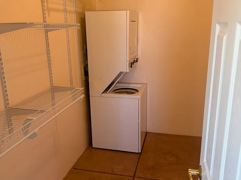 4740 N Paseo De Los Rancheros — Photo 2