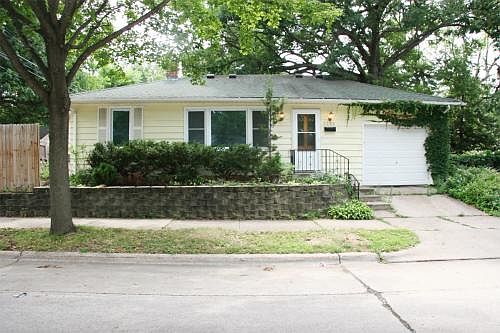 1st image of 3258 Washburn Ave N