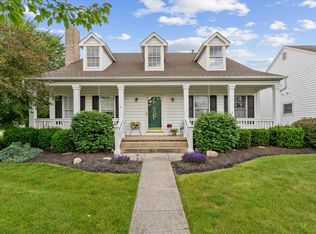 6916 New Albany Rd E, New Albany, OH 43054