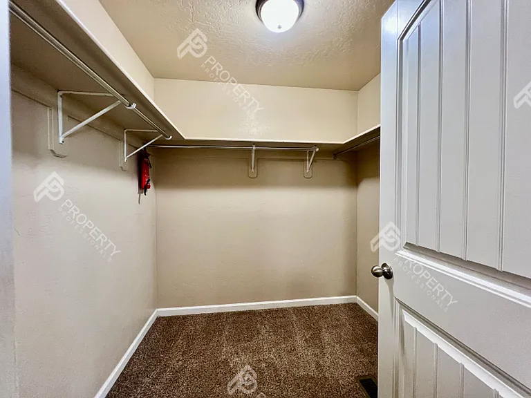 358 Grullo Ln — Photo 12