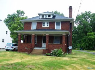 2394 Tremainsville Rd, Toledo, OH 43613