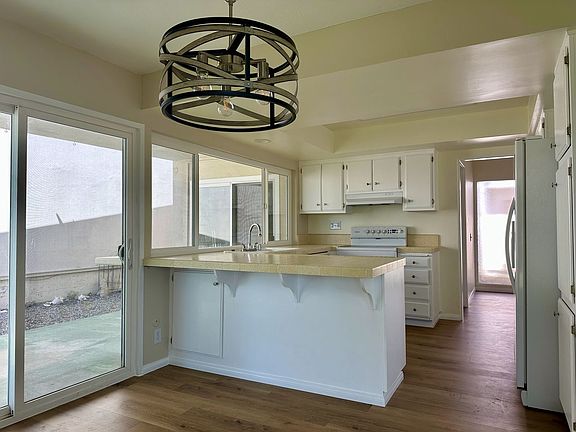 3rd image of 3890 Vista Campana S Unit 53
